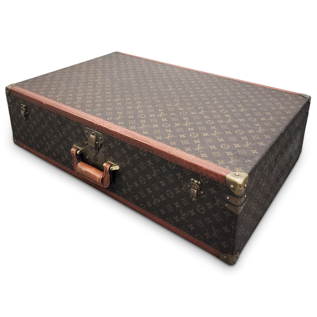 Sold at Auction: Louis Vuitton, Vintage Louis Vuitton suitcase